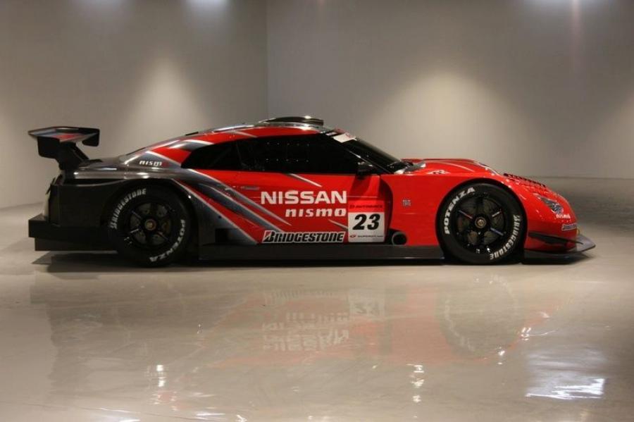  Nissan GT-R GT500 Race Car 2007 года  (фото 13 из 26)